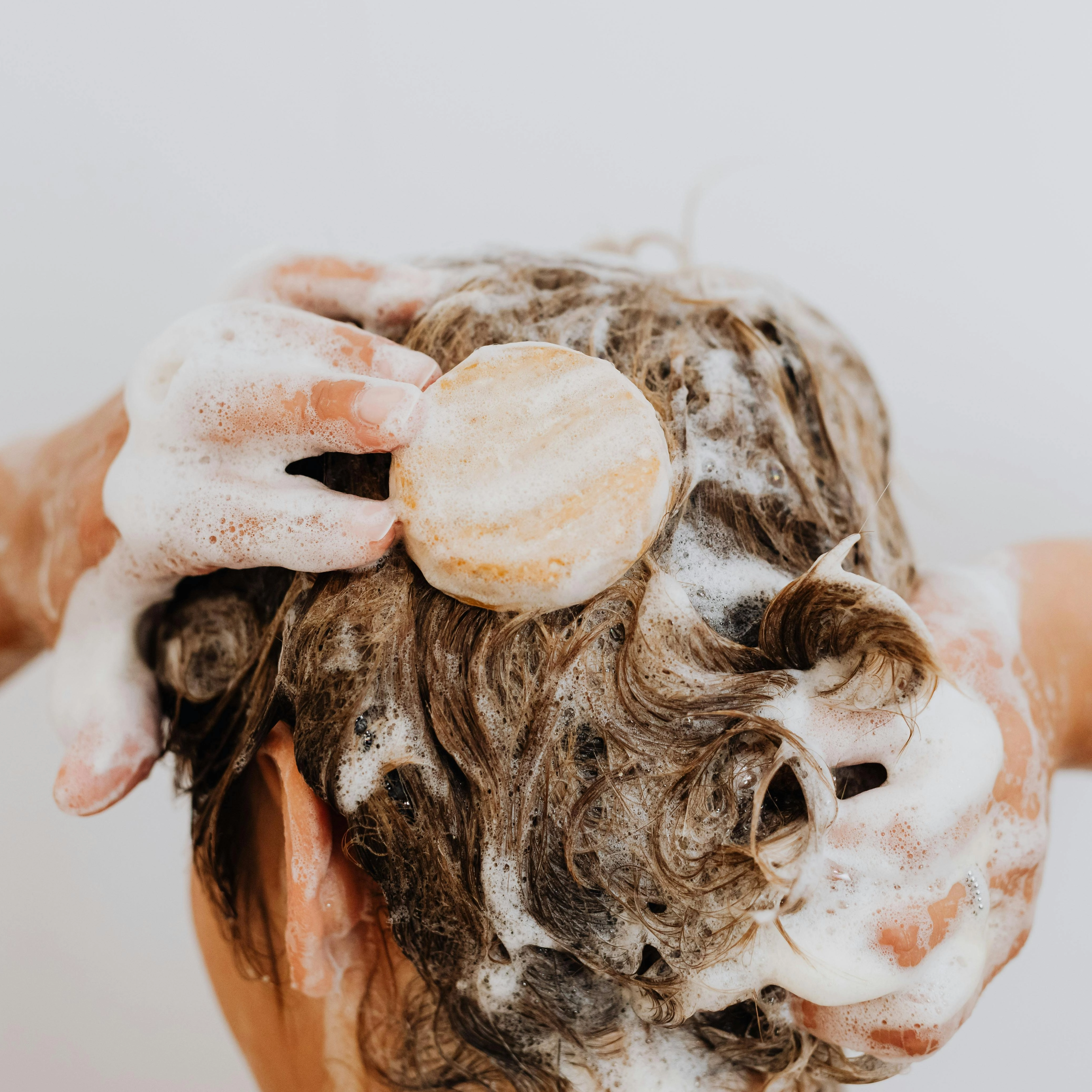 How to Choose the Right Surfactant for Scalp Care: A Simple Guide for Smarter Haircare